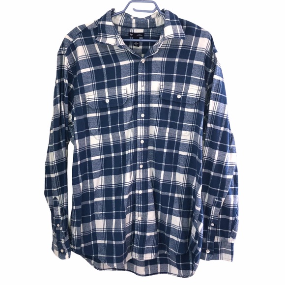 Other - NWOT Gap Mens Classic Fit Flannel Button Up Shirt